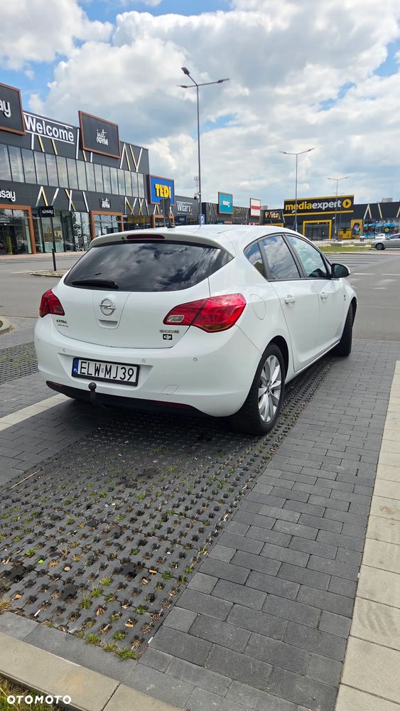 Opel Astra 1.7 CDTI ecoFLEX - 3