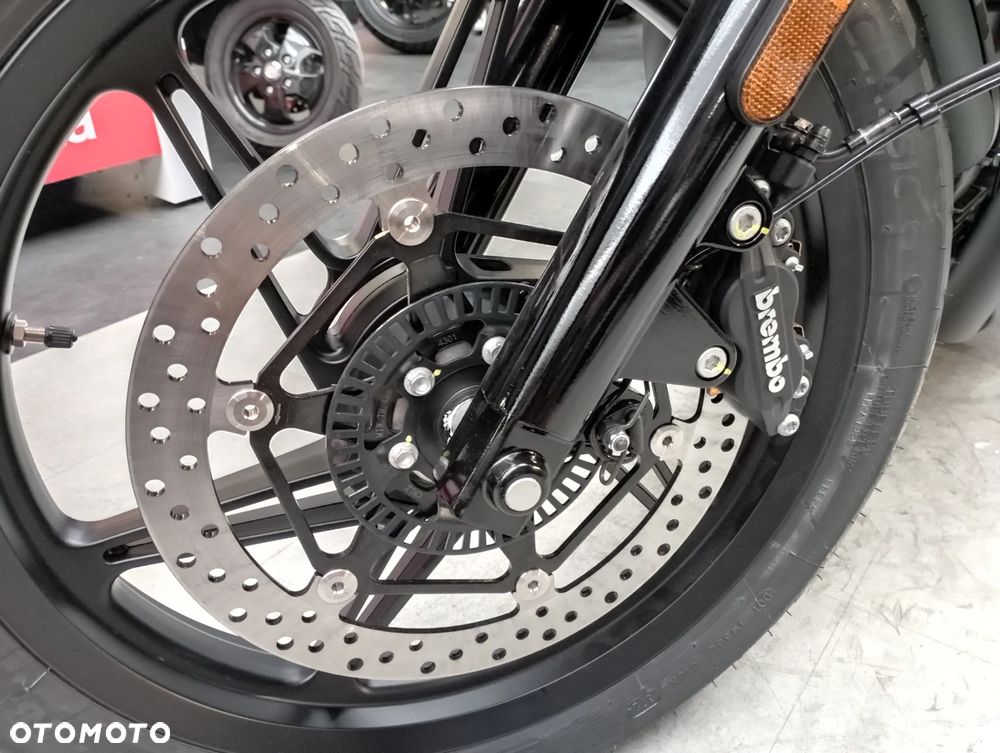 Moto Guzzi V7 - 15