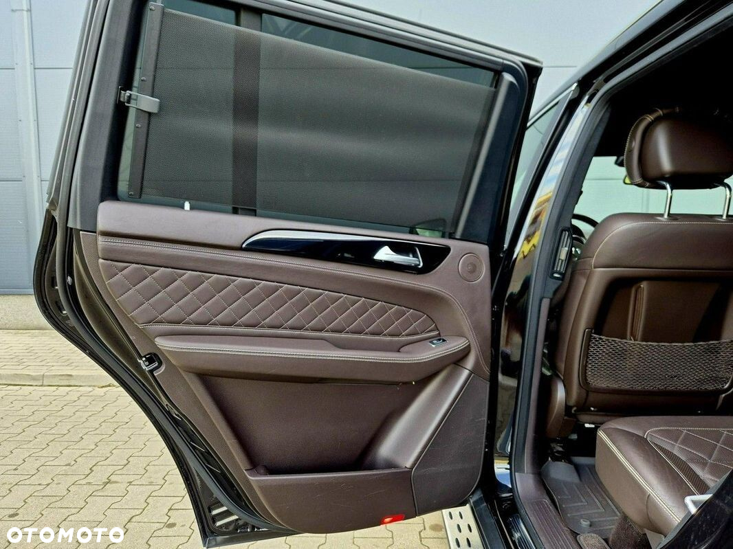 Mercedes-Benz GLS 350 d 4-Matic - 17