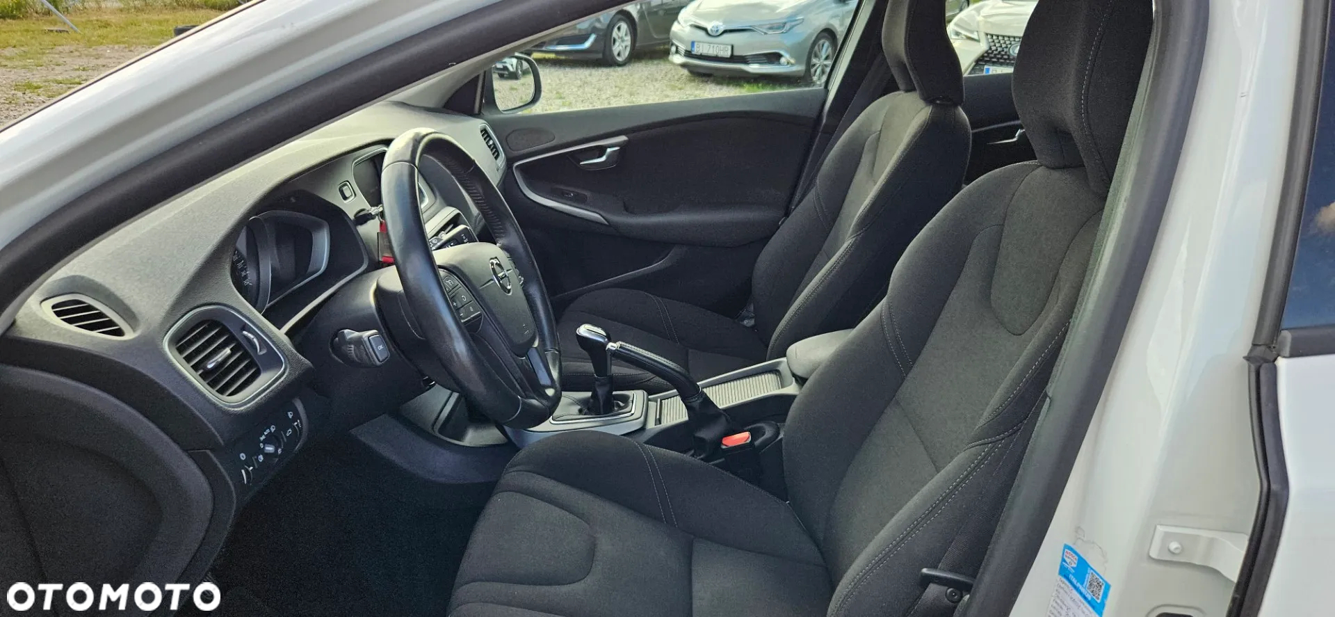 Volvo V40 D2 - 18