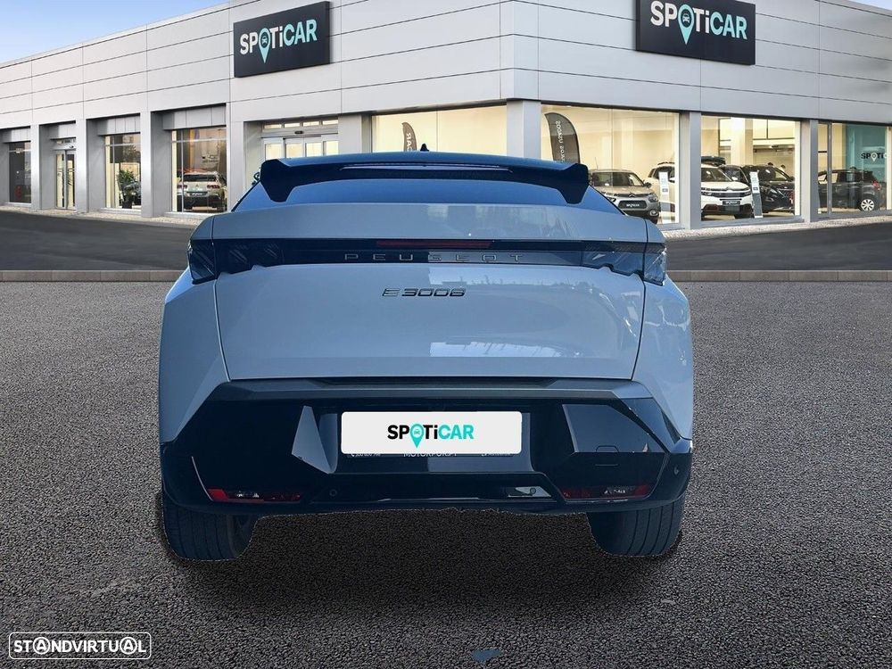 Peugeot E-3008 73 kWh GT - 5