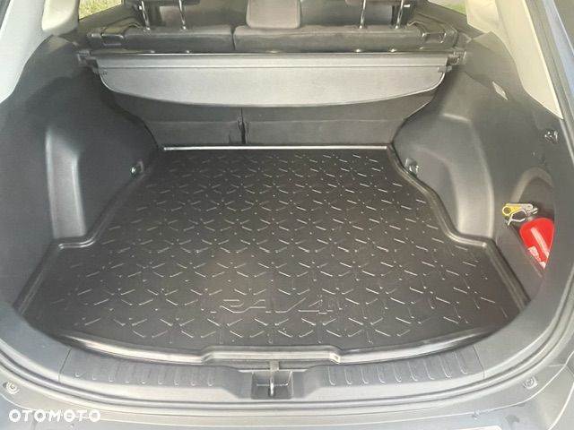 Toyota RAV4 2.5 Hybrid Comfort 4x2 - 11