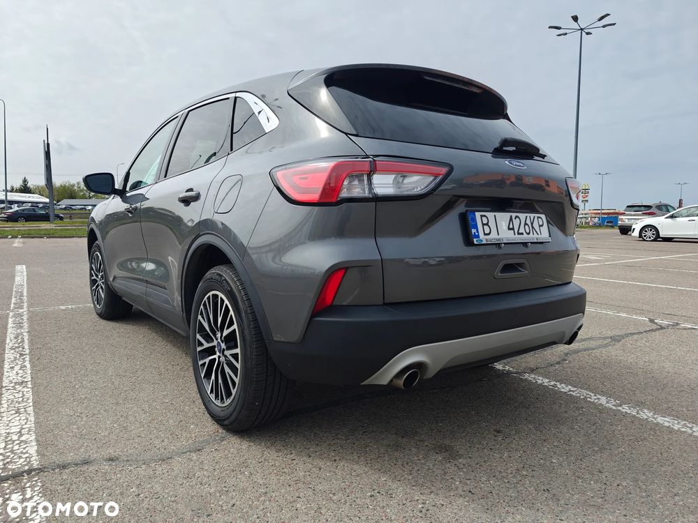 Ford Kuga - 9