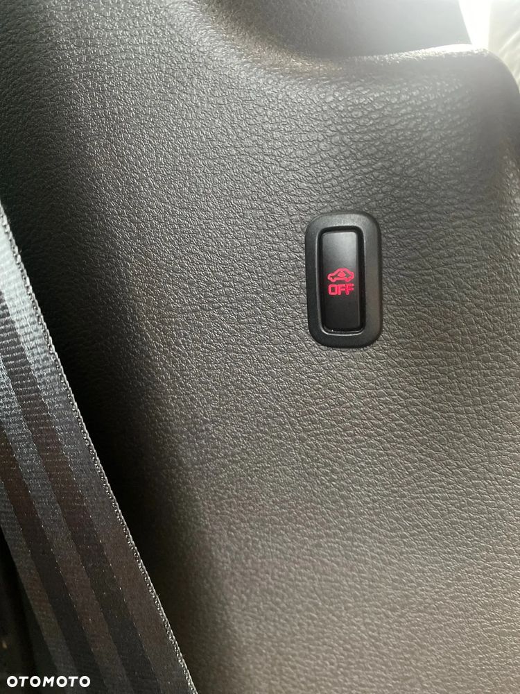 Volkswagen Passat 2.0 TDI Comfortline - 32