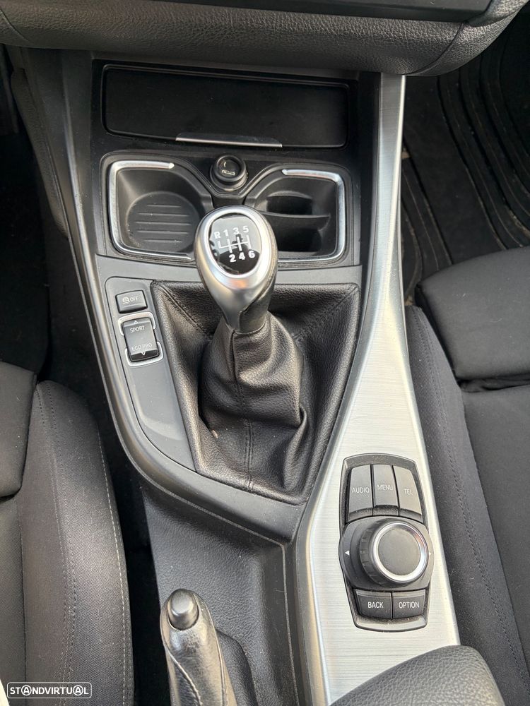 BMW 120 d xDrive Line Sport - 6