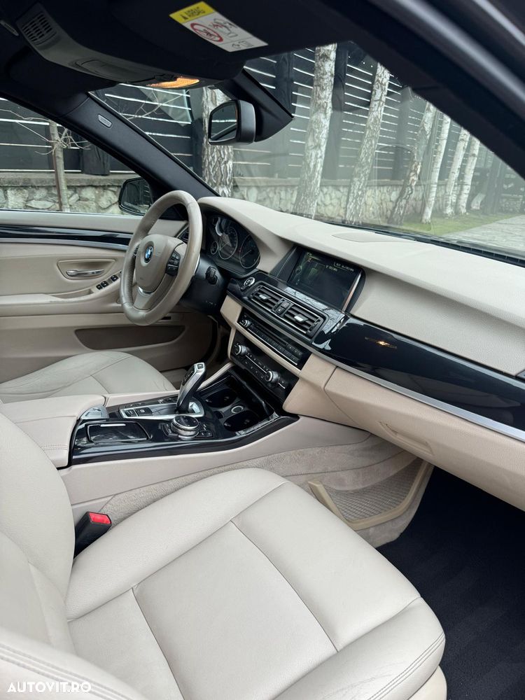 BMW Seria 5 520d xDrive - 9