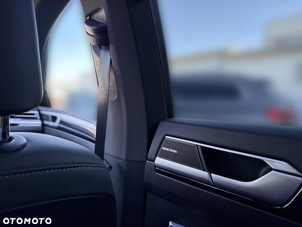 Volkswagen Arteon 2.0 TDI 4Motion R-Line DSG - 16