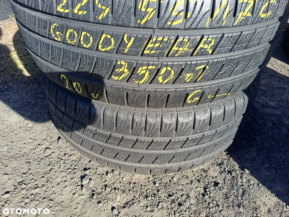 225/55/17C Goodyear