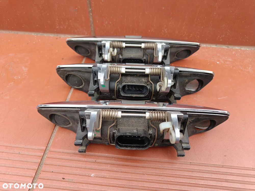 AUDI A8 D3 KLAMKA KEYLESS GO LY7W PRAWA LEWA - 5