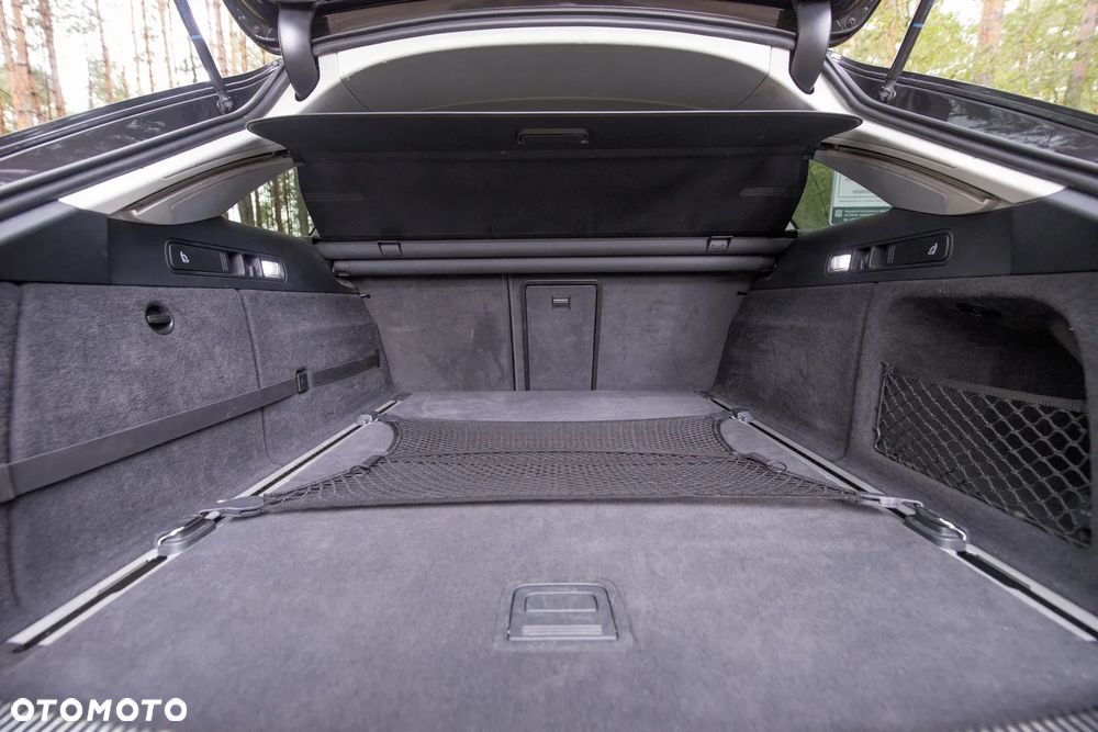 Audi A6 Avant 2.0 TDI quattro S tronic - 29