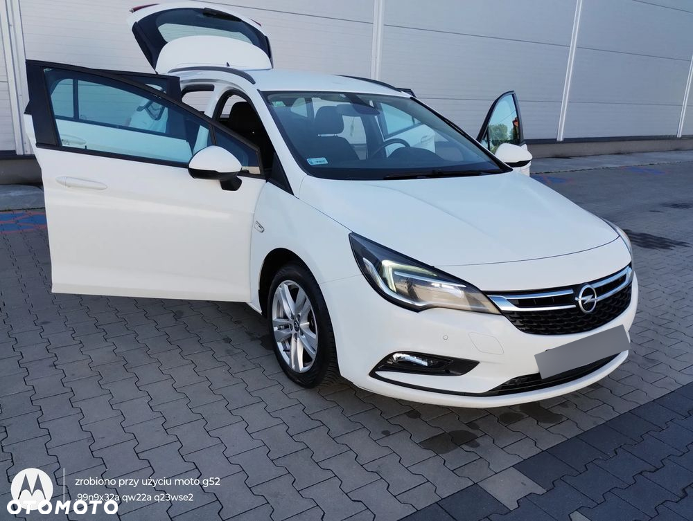Opel Astra - 2