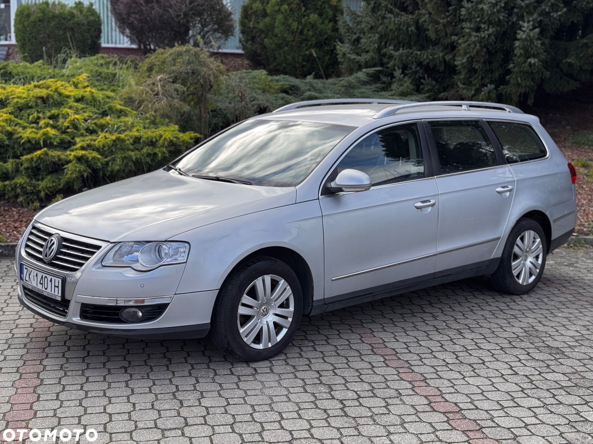 Volkswagen Passat 2.0 TDI DPF Highline - 1