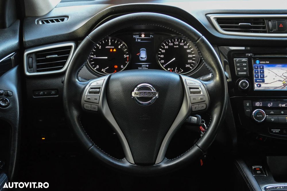 Nissan Qashqai 1.5 DCI N-Connecta - 29