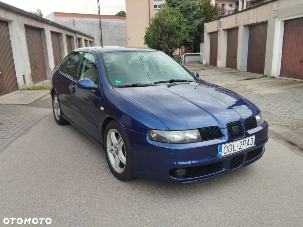 Seat Toledo 2.3 V5 Top Sport - 4