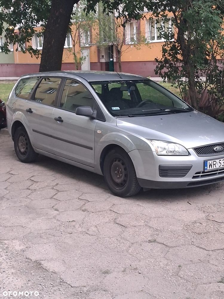 Ford Focus 2005 photo 2