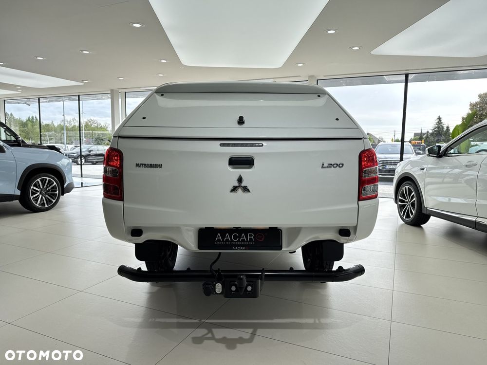 Mitsubishi L200 2.4 d DC Invite EU6 - 4