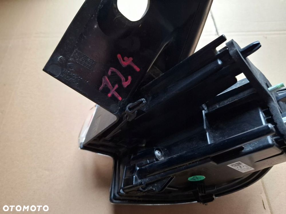 LAMPA TYLNA OPEL MOKKA II B ORYGINAŁ ŁADNY STAN - 7