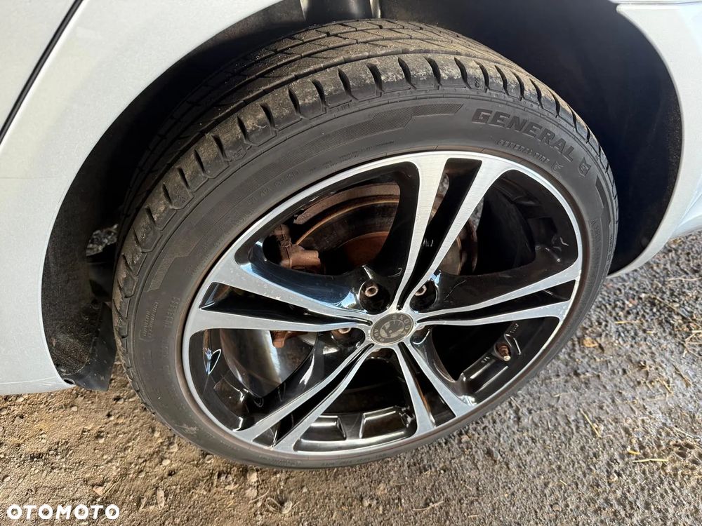 Skoda Octavia 1.4 TSI IMPULS EDITION - 11