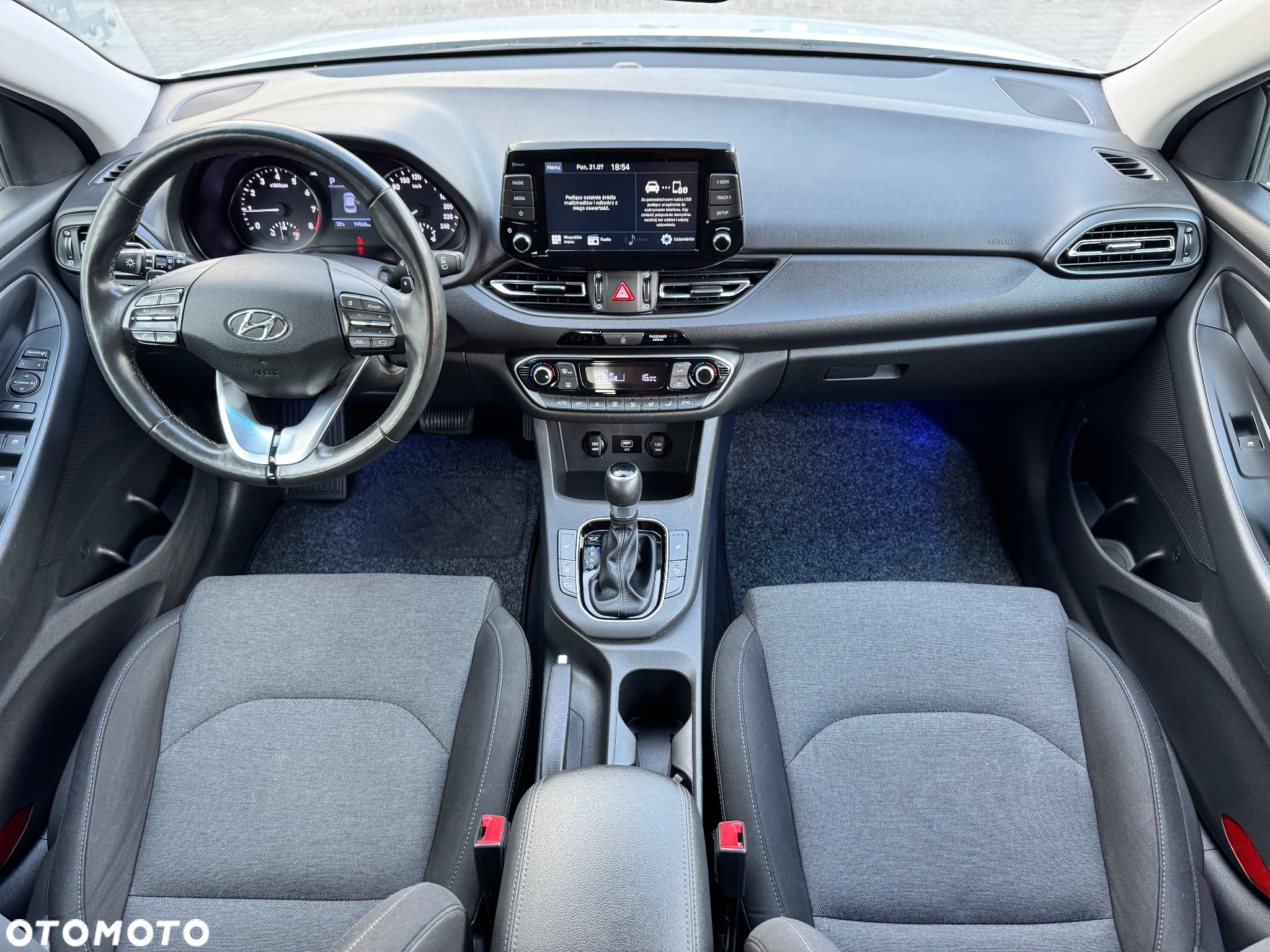 Hyundai i30 Kombi 1.0 T-GDI DCT EDITION 30+ - 24