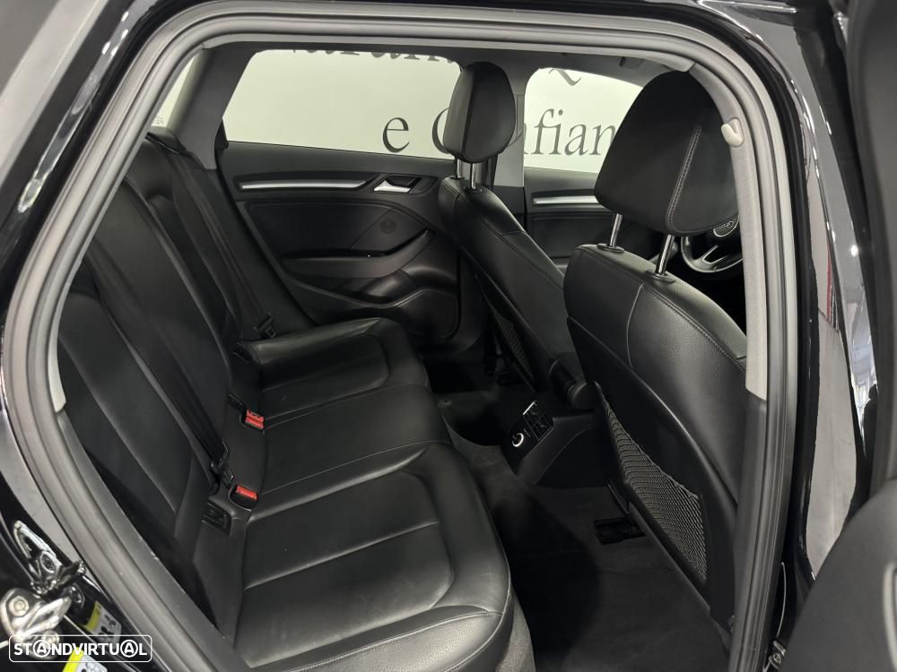 Audi A3 Sportback 30 TFSI S-line - 41