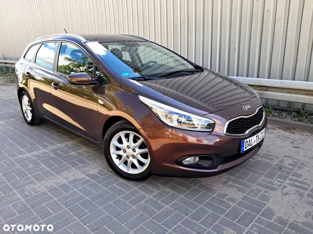 Kia Ceed 1.6 GDI Edition 7 - 12