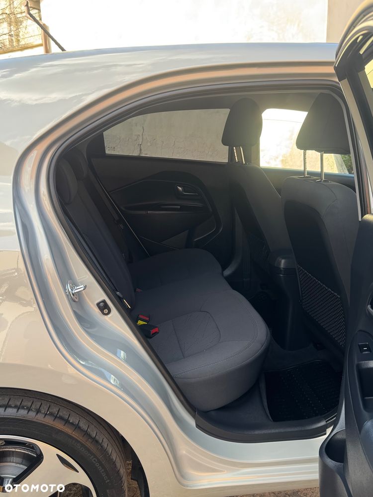 Kia Rio 1.4 Platinum Edition - 40