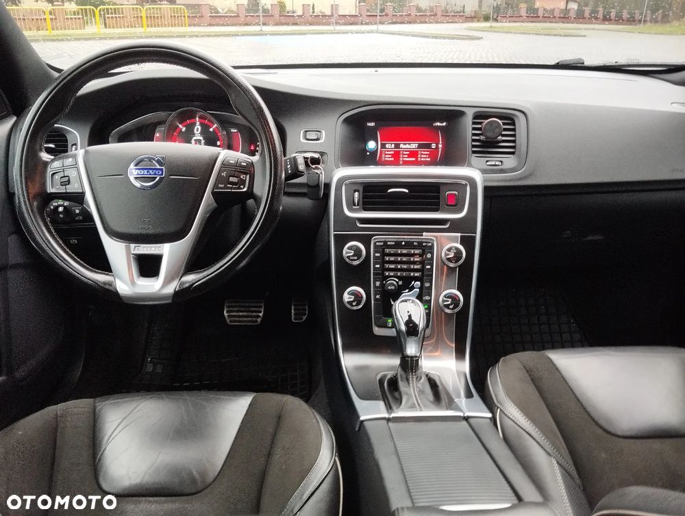 Volvo V60 D4 - 8