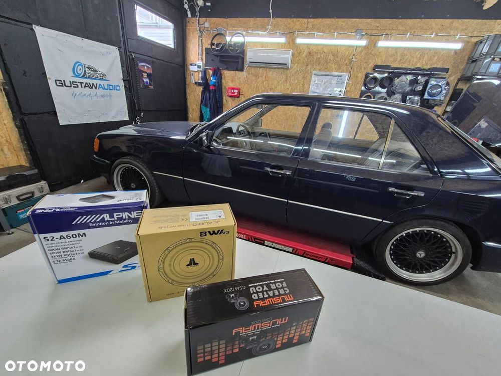 Mercedes-Benz W124 (1984-1993) - 29