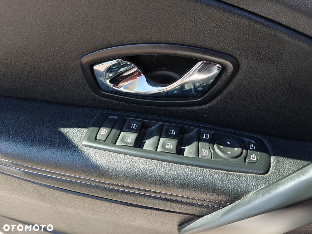 Renault Megane TCe 130 EDC Bose Edition - 21