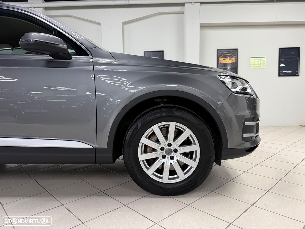 Audi Q7 3.0 TDI quattro tiptronic 7L - 4