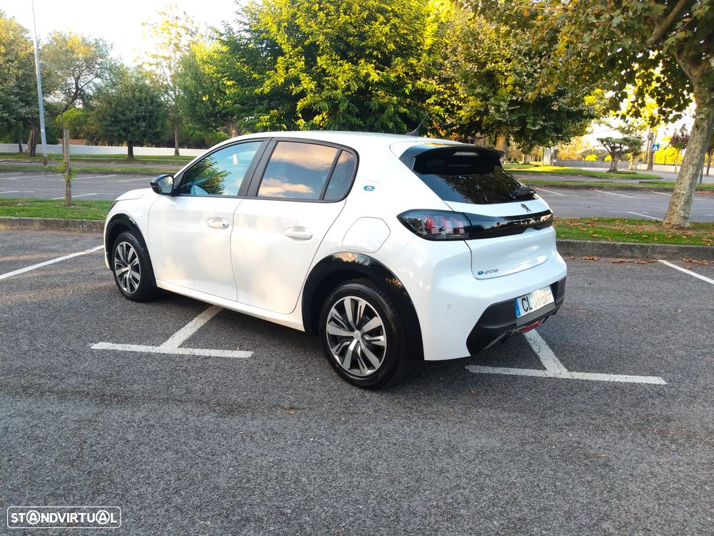 Peugeot e-208 50 kWh Active - 6