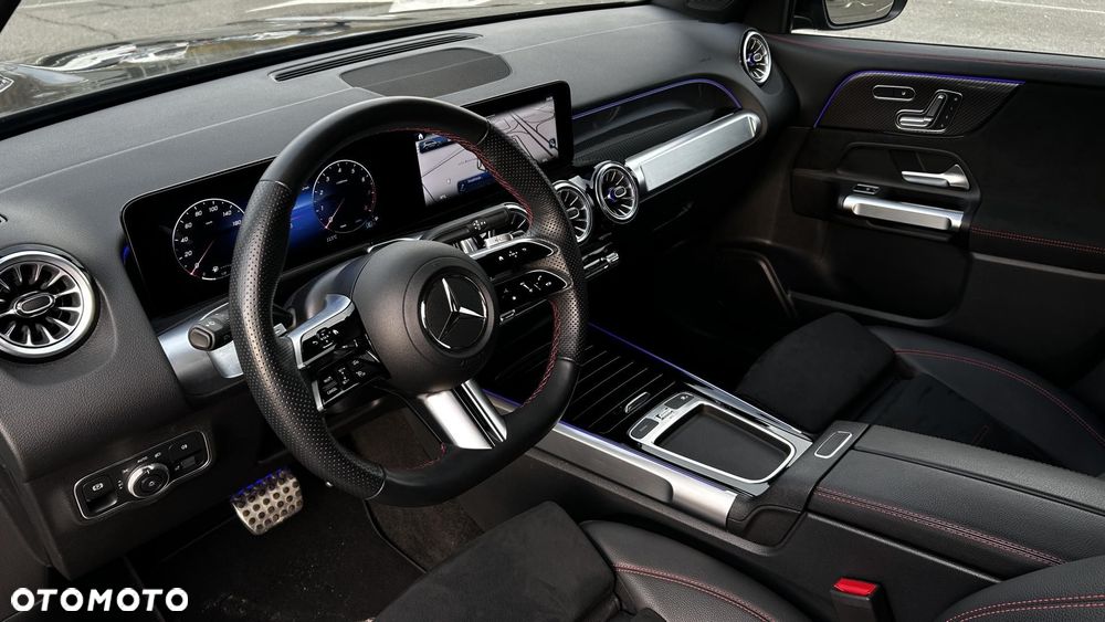 Mercedes-Benz GLB 200 AMG Line 7G-DCT - 11