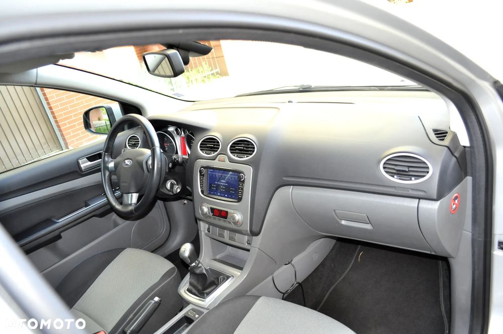 Ford Focus 1.6 16V Silver Magic - 18