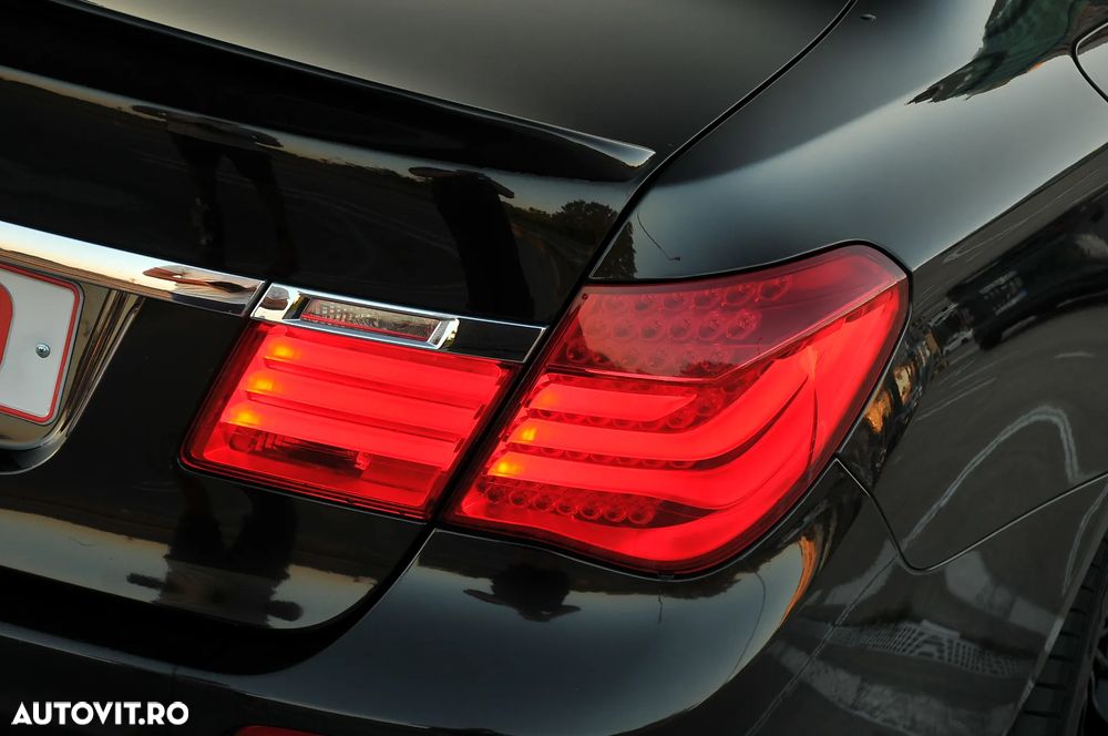 BMW Seria 7 740d xDrive Aut. - 24