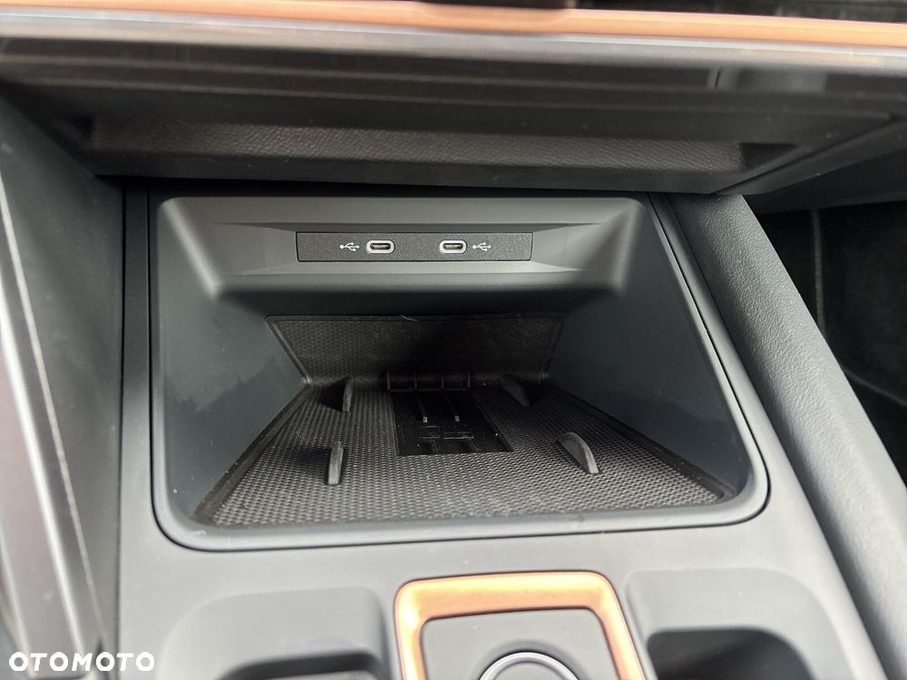 Cupra Formentor 1.5 eTSI mHEV DSG - 26