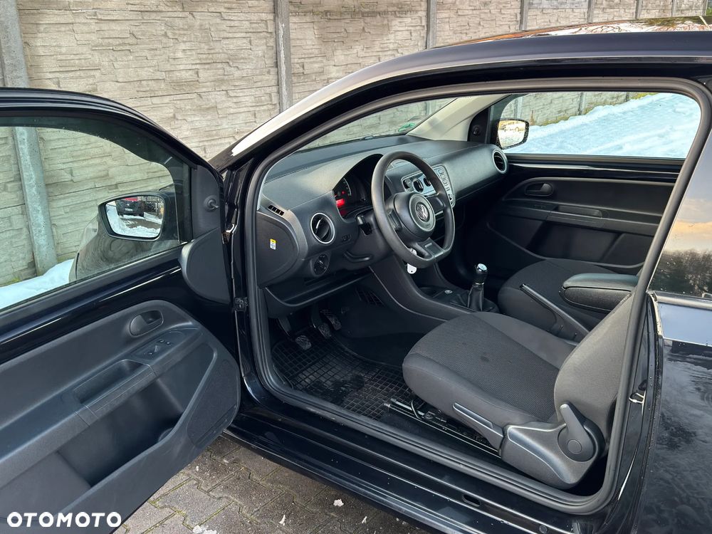 Volkswagen up! 1.0 take CityLine - 12