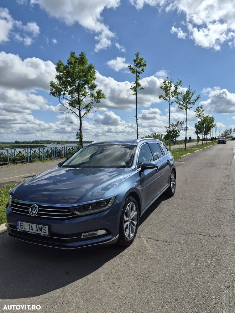 Volkswagen Passat 2.0 TDI DSG Comfortline - 1