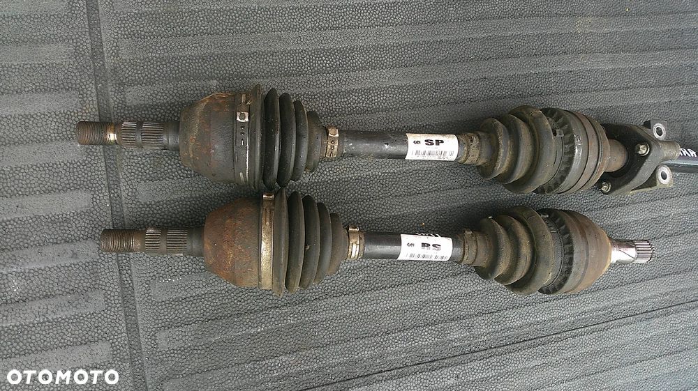 OPEL ASTRA 3 H 1.7 CDTI PÓŁOŚ PRAWA LUB LEWA - 7