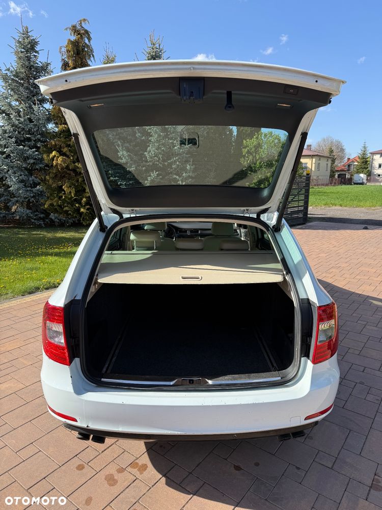 Skoda Superb 2.0 TSI L&K DSG - 7