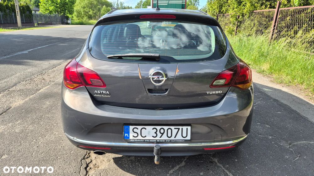 Opel Astra 1.4 T Cosmo - 4