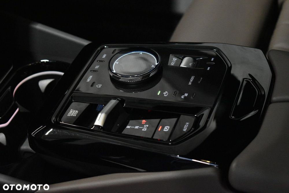 BMW Seria 5 520d xDrive mHEV M Sport - 22
