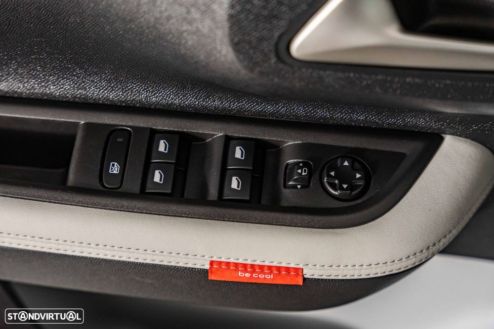 Citroën e-C3 44 kWh Autonomia Conforto Max - 17