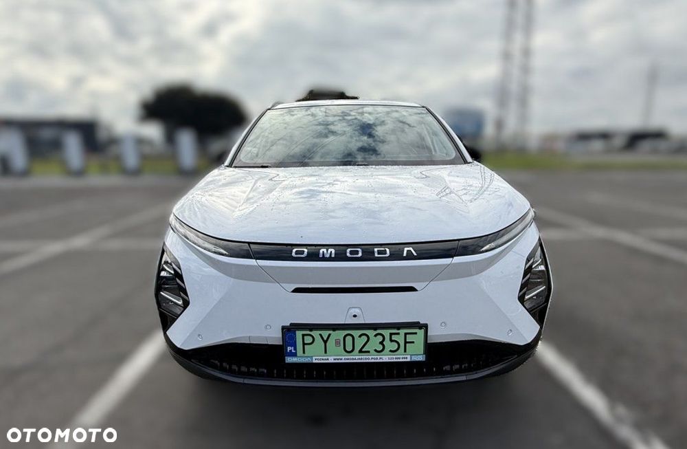Omoda E5 - 4