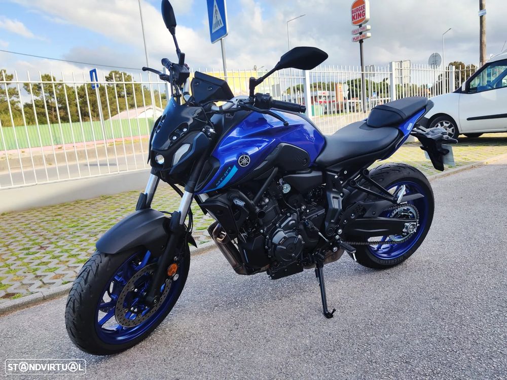 Yamaha MT-07 - 4
