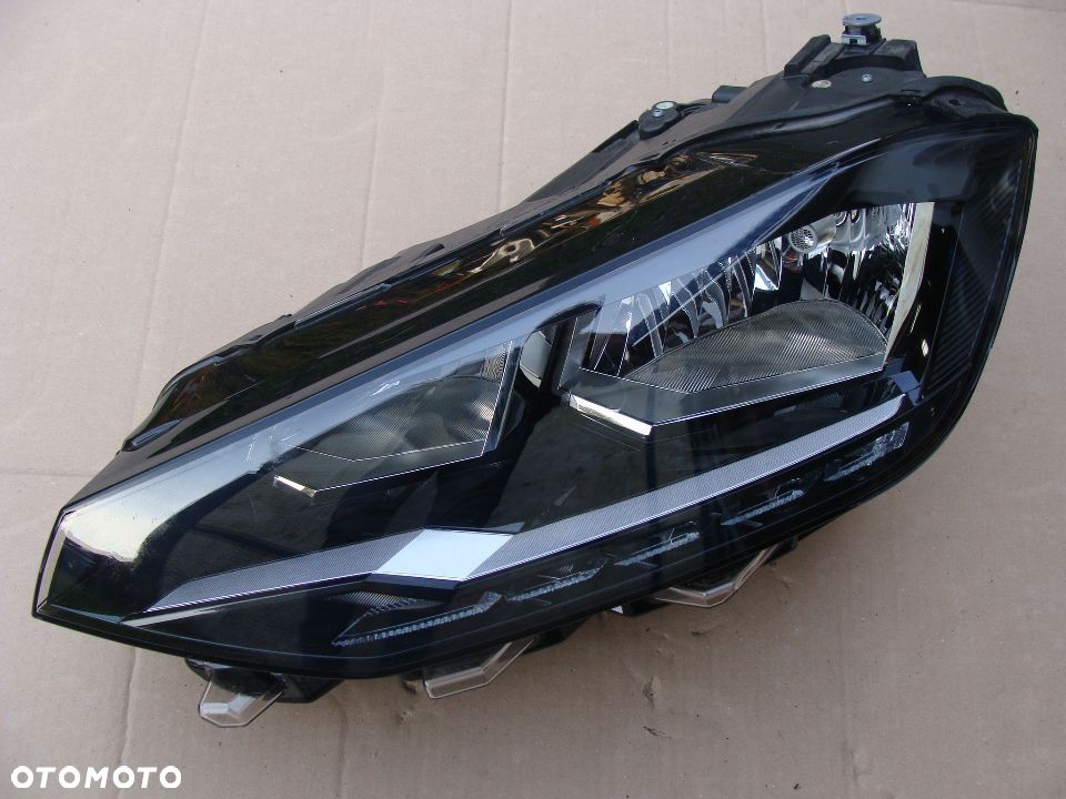 GOLF VII 7 SPORTSVAN LIFT LEWA LAMPA 517941005D - 1