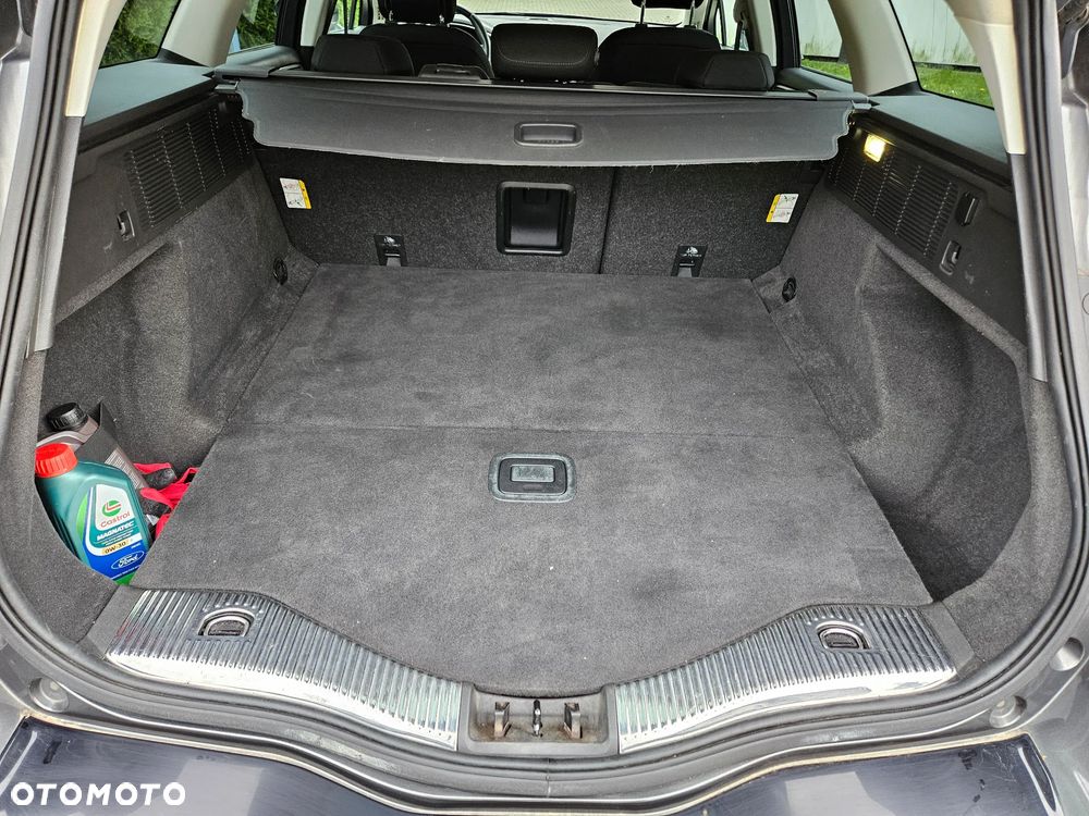 Ford Mondeo - 21
