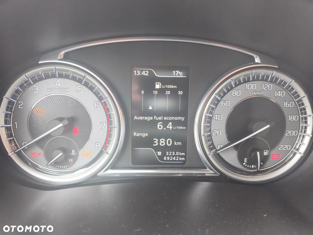 Suzuki Vitara - 5