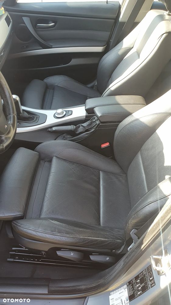 BMW Seria 3 - 12