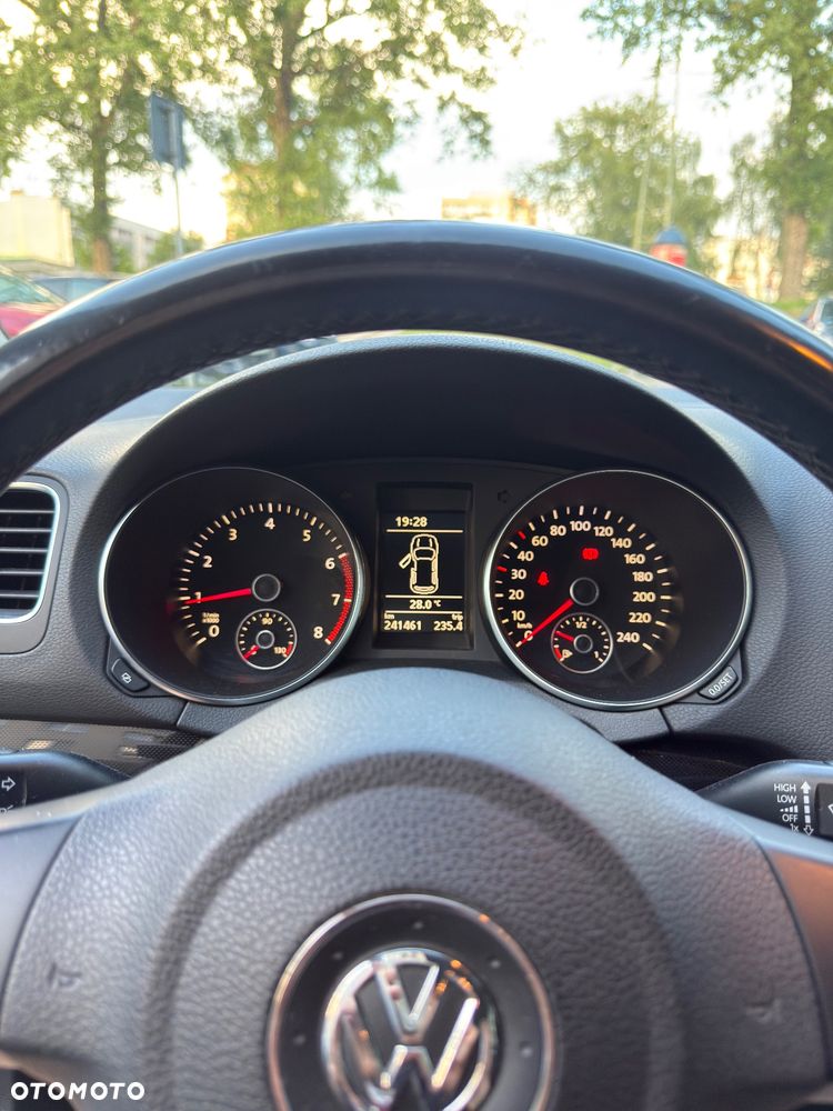 Volkswagen Golf 1.6 Comfortline - 9