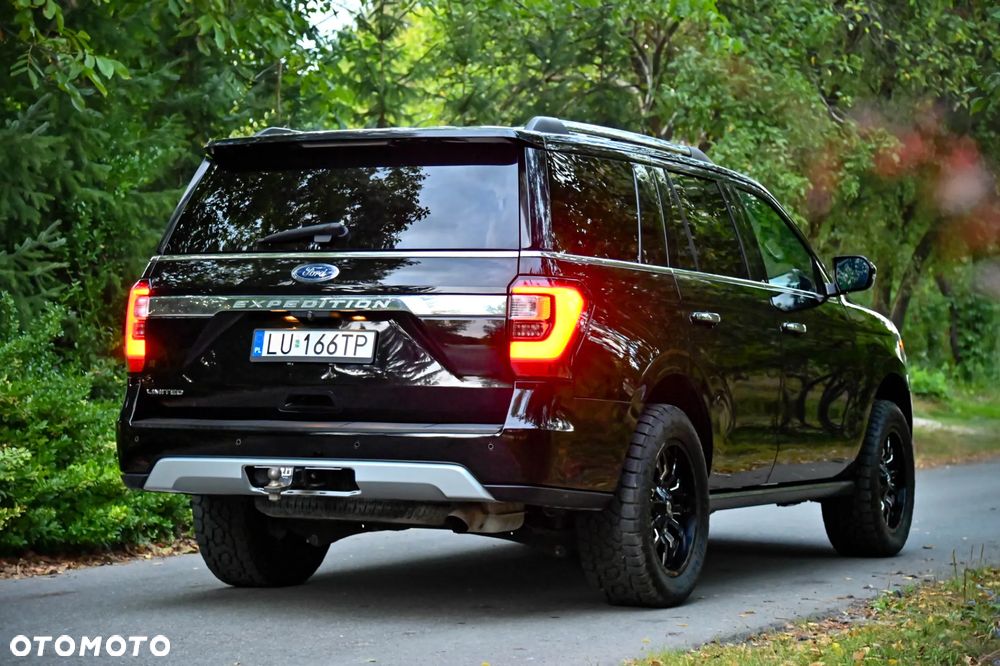 Ford Expedition ver-5-4-xlt-4wd - 7